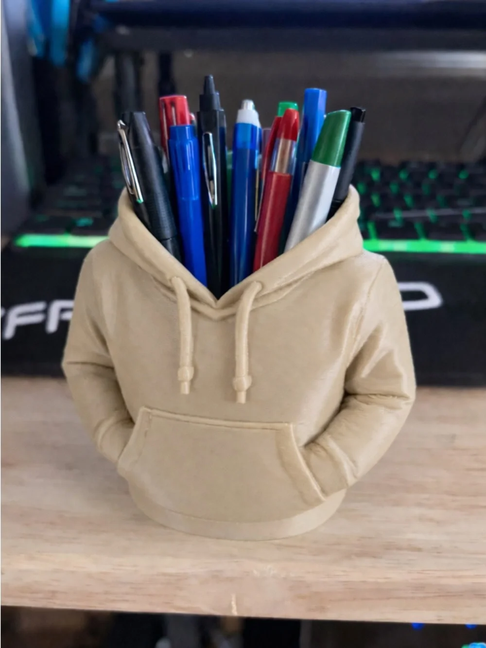 Hoodie Desk Pen Holder